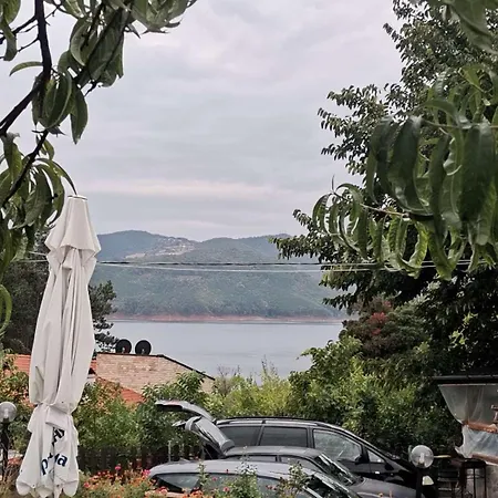 семеен сандим Hotel 2*