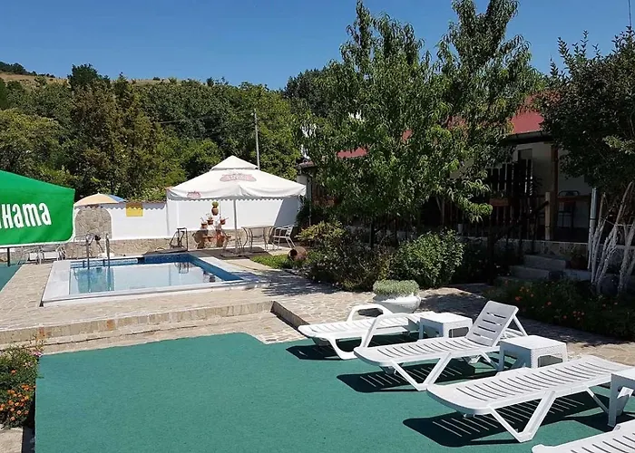 Hotel семеен сандим 2*